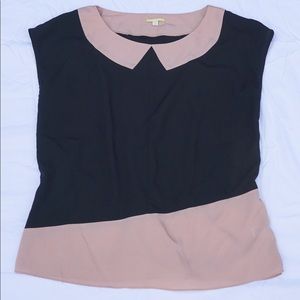 Gianni Bini sleeveless crepe blouse
